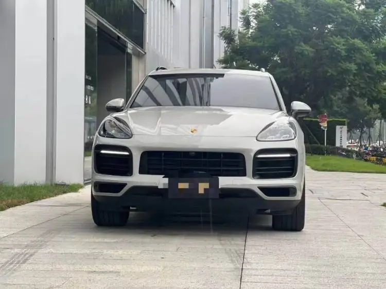 2022 Cayenne S 2.9T Platinum Edition