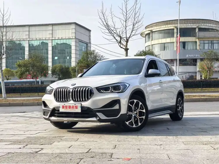 BMW X1 2021 sDrive20Li Luxury