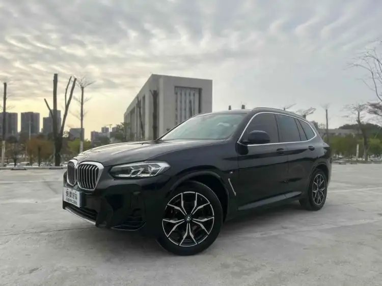 2021 BMW X3 xDrive25i M Sport Package