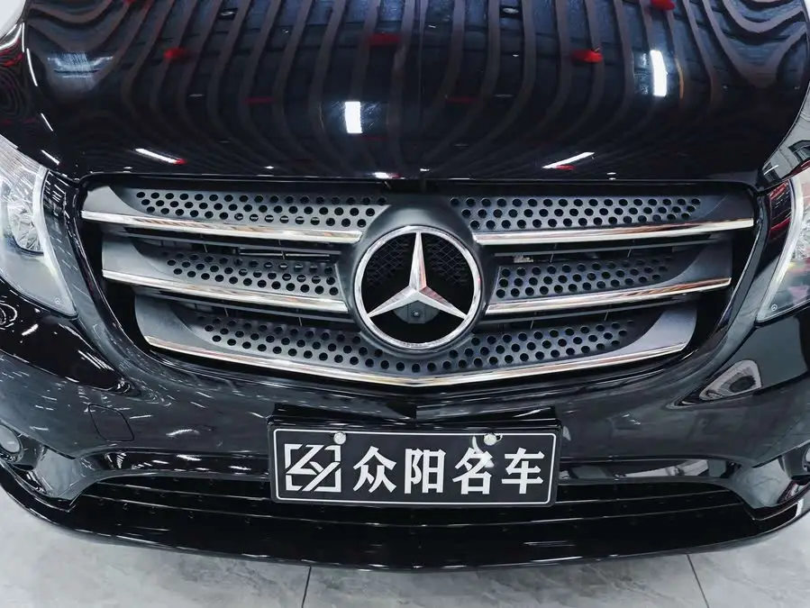 Vito 2020 2.0T Business Edition 7-seater