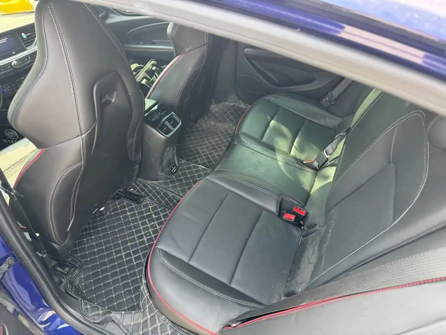 بيوك ريجال 2020 جي إس 28 تي بريميوم