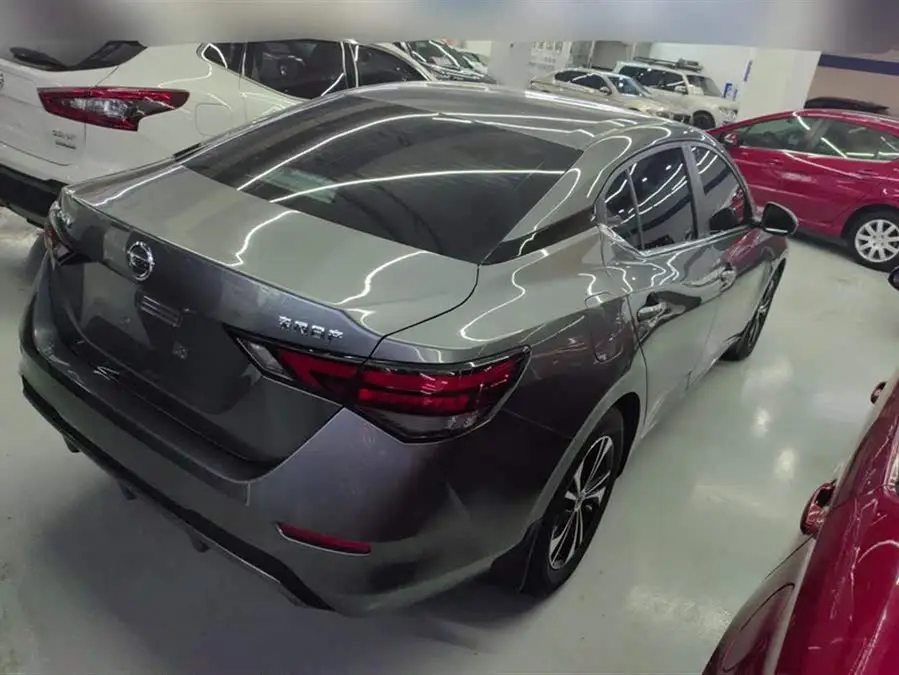 2022 نيسان سيلفي 1.6 لتر XL CVT إيديشين إينجو