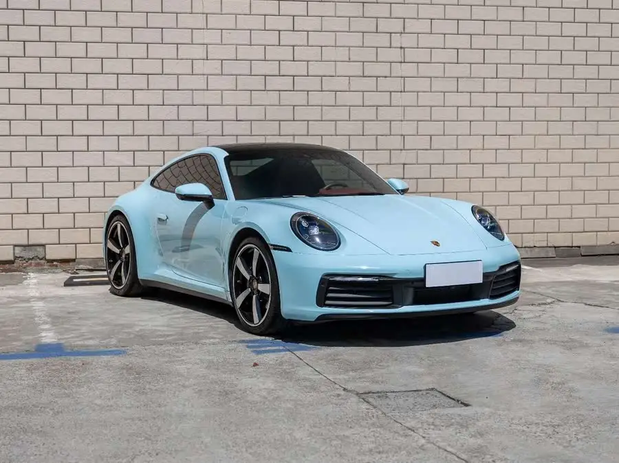 بورش 911 2023 كاريرا 3.0T