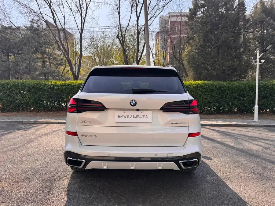 BMW X5 2023 xDrive 30Li Exclusive M Sport Night Package