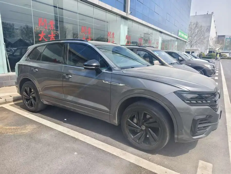 Touareg 2021 3.0 TSI R-Line Black Sport Package