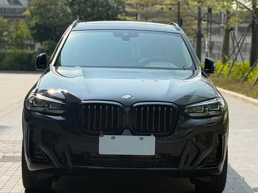 BMW X3 2022 xDrive30i Leading M Night Package