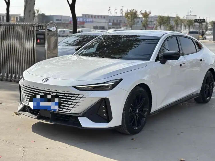 Changan UNI-V 2022 1.5T Excellence