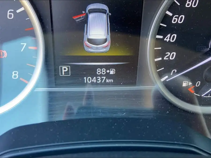 نيسان تييدا 2021 1.6 لتر CVT النسخة الذكية