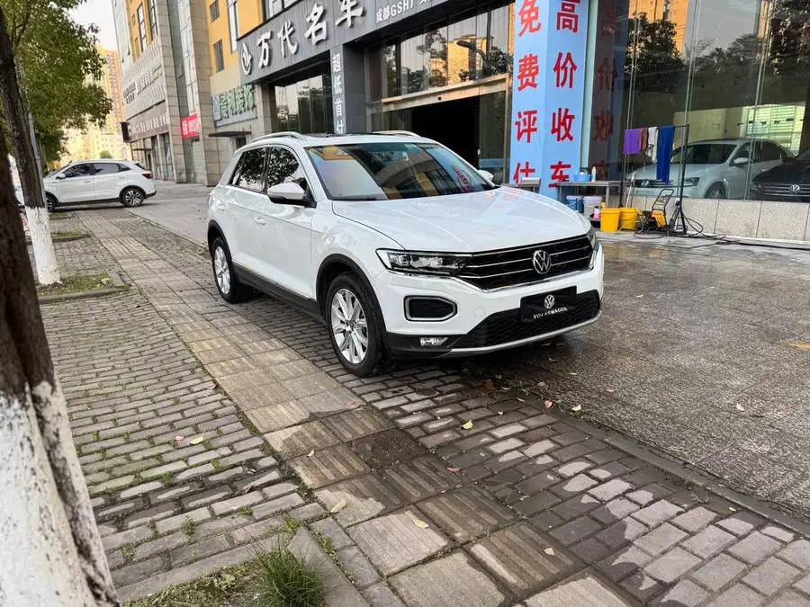 T-ROC 2021 Model 280TSI DSG Two-Wheel Drive Elite Connected Edition