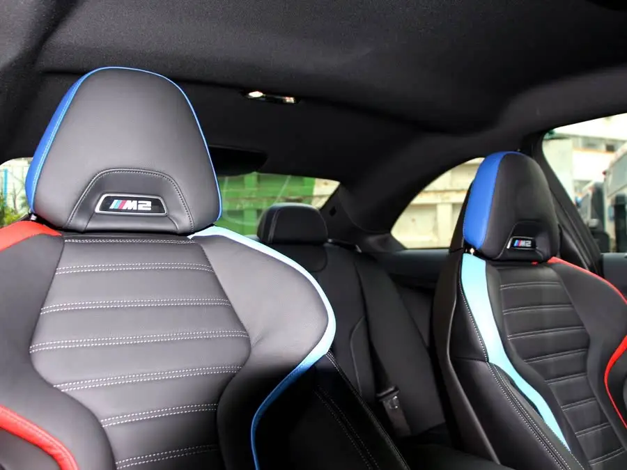 بي إم دبليو M2 2023