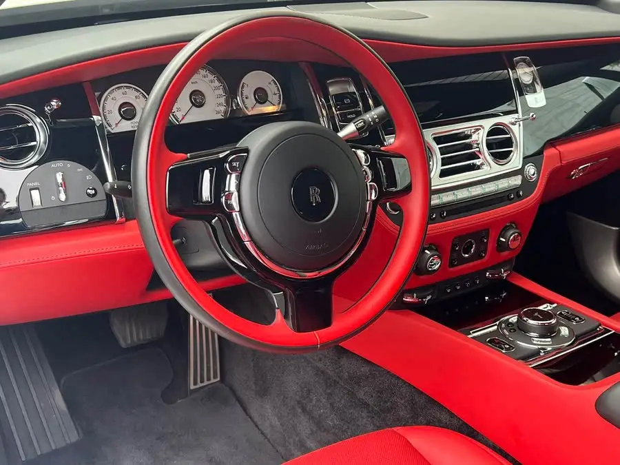 Phantom 2018 6.6T Standard