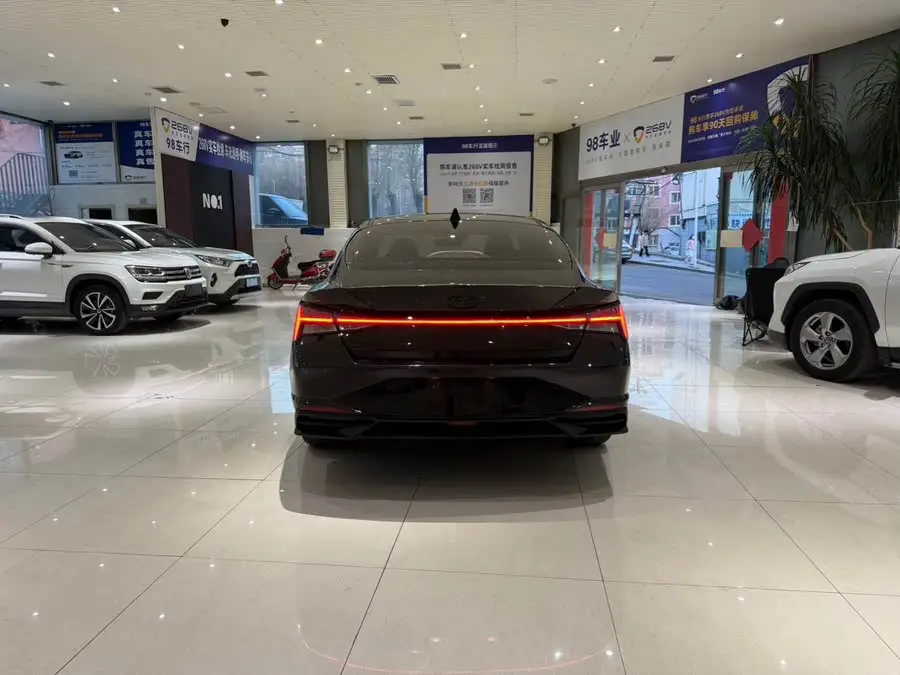 إيلانتر 2022 1.5 لتر CVT LUX إصدار الفارس الأسود المحدود