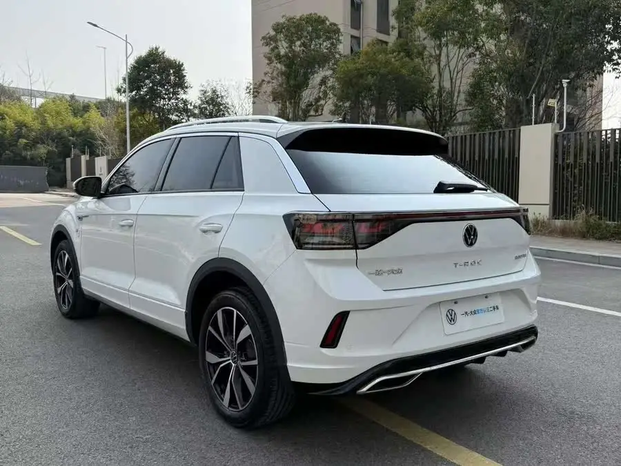 تروك 2023 طراز 300TSI DSG دفع أمامي إصدار تشوانغغوانغ