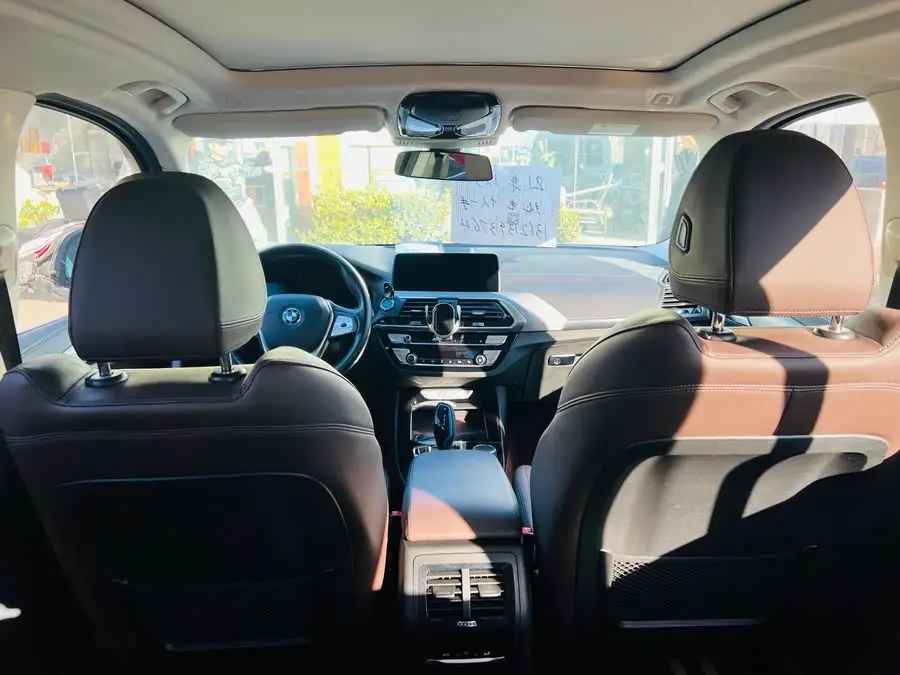 BMW iX3 2021 Facelift Leading Edition