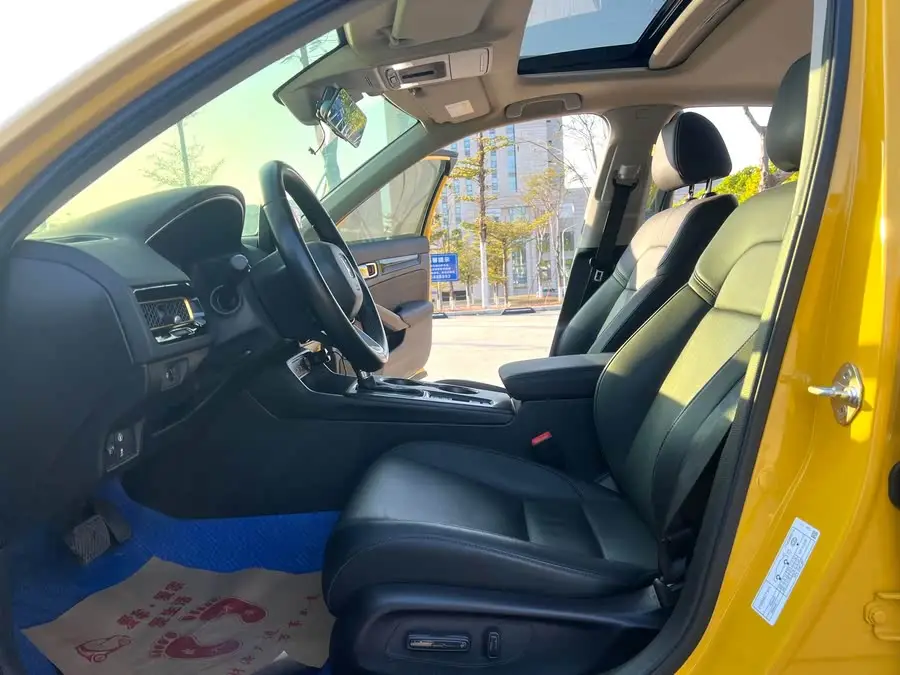 2022 Model 240TURBO CVT Luxury Edition