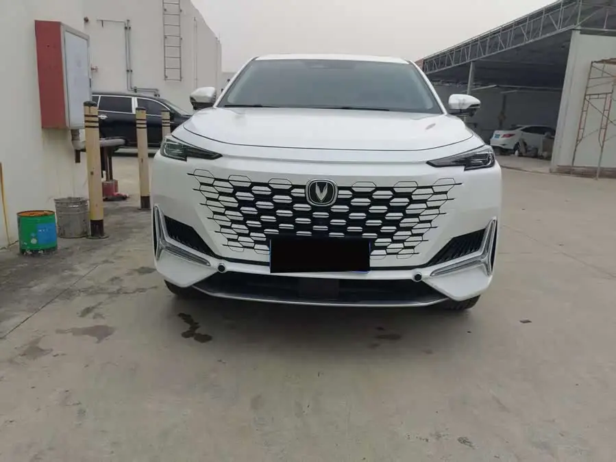 شانجان UNI-K 2021 2.0T الفاخرة