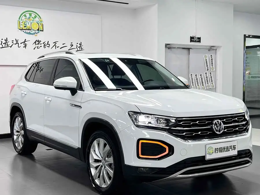 تايرون 2020 330 TSI دفع ثنائي نسخة فاخرة ذكية متصلة برو