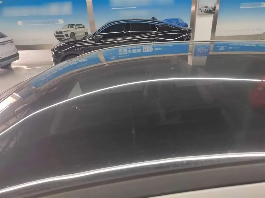 2021 نيسان إكستريل 2.0 لتر CVT الفئة الفاخرة