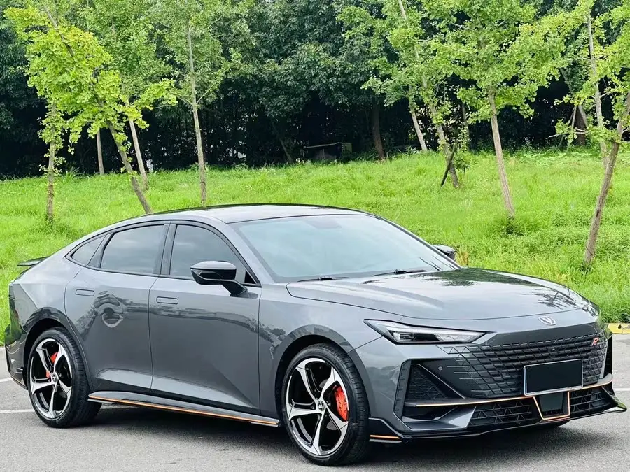 Changan UNI-V 2022 1.5T Sport Edition