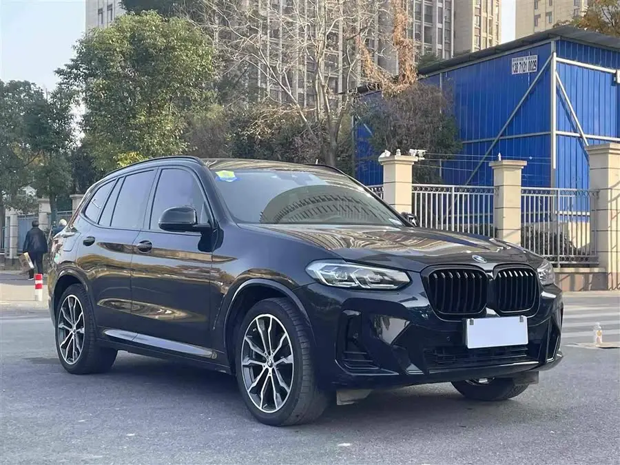 BMW X3 2022 xDrive30i Leading Model M Shadow Package