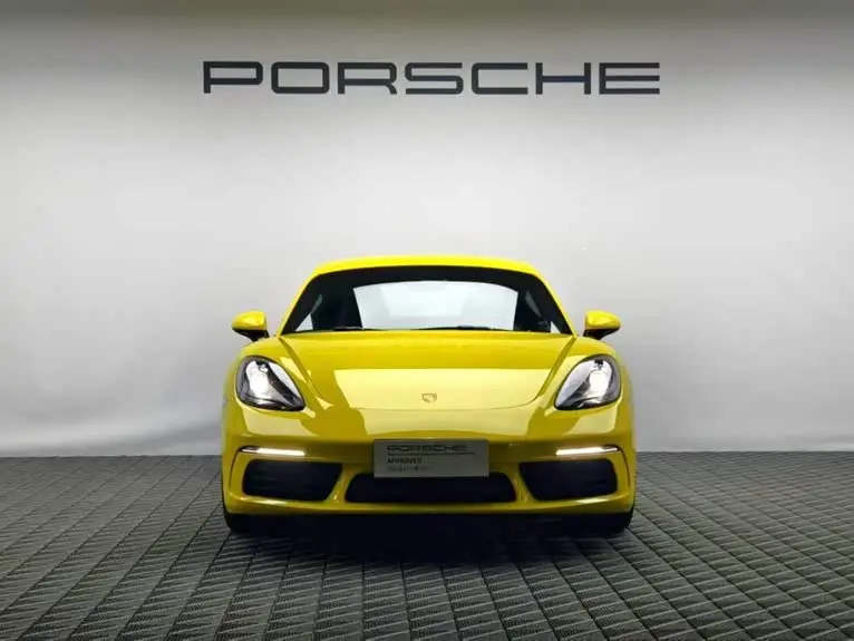 Porsche 718 2022 Cayman 2.0T