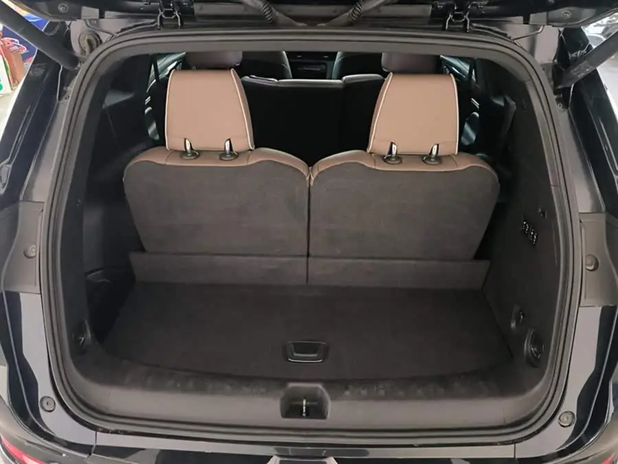 2022 إنفيجن 652T الدفع الرباعي المتطور الفاخر 7 مقاعد