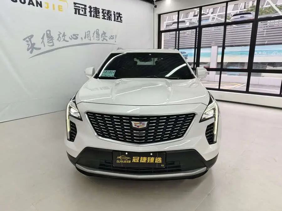 Cadillac XT4 2022 28T Luxury FWD