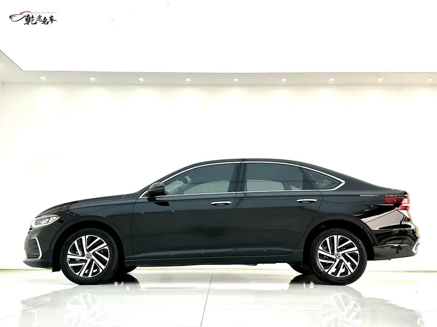 Lavida 2023 1.5L Automatic Five Million Edition