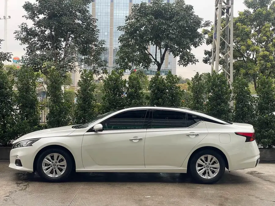 تيانا 2020 طراز مُعدل 2.0L XL نسخة مريحة