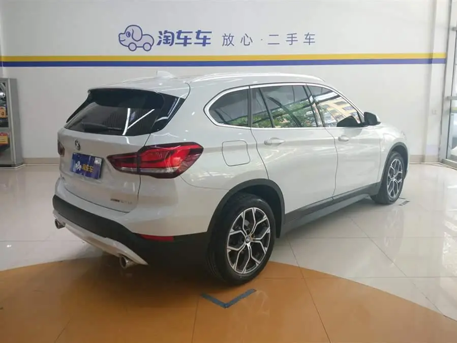 BMW X1 2022 sDrive25Li Leading Edition