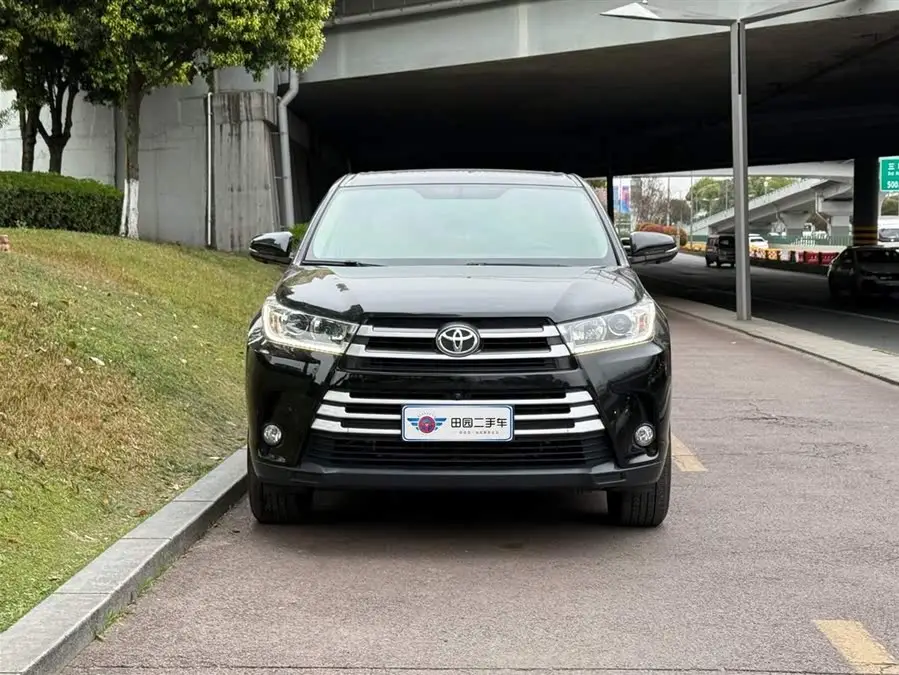 Highlander 2021 2.0T AWD Elite Version 7-seater