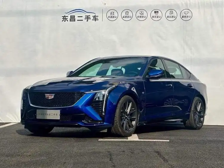 2024 Cadillac CT5 28T Platinum