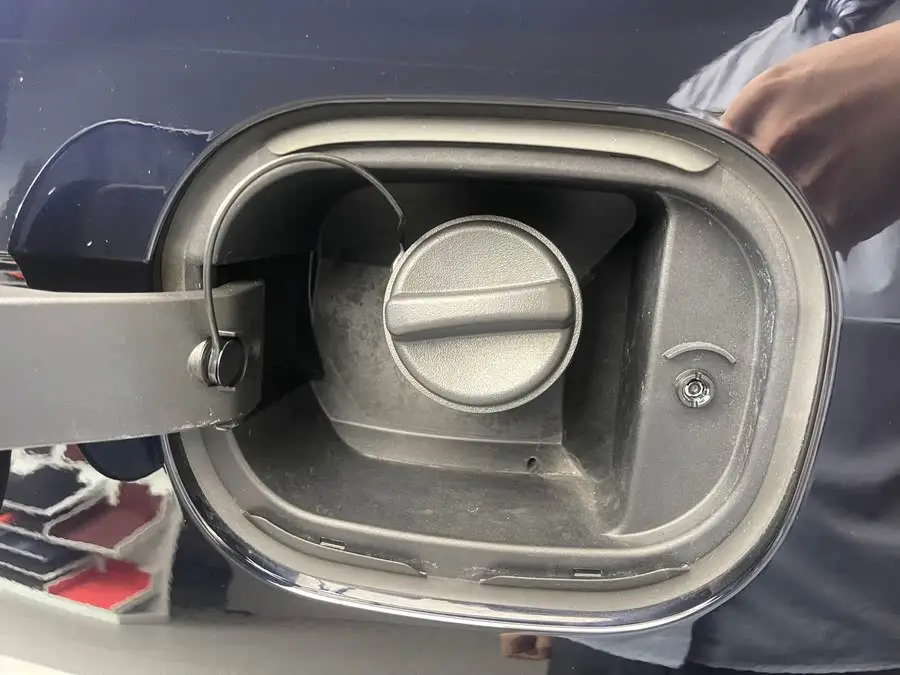 كاديلاك XT6 2022 2.0T ستة مقاعد دفع رباعي فاخر