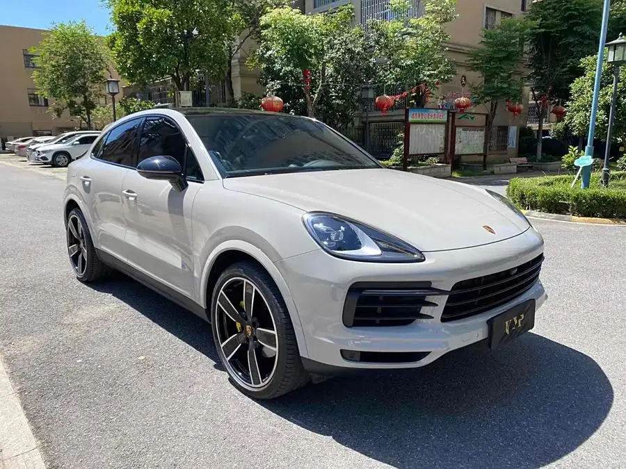 2022 Cayenne Cayenne Coupé 3.0T Platinum Edition