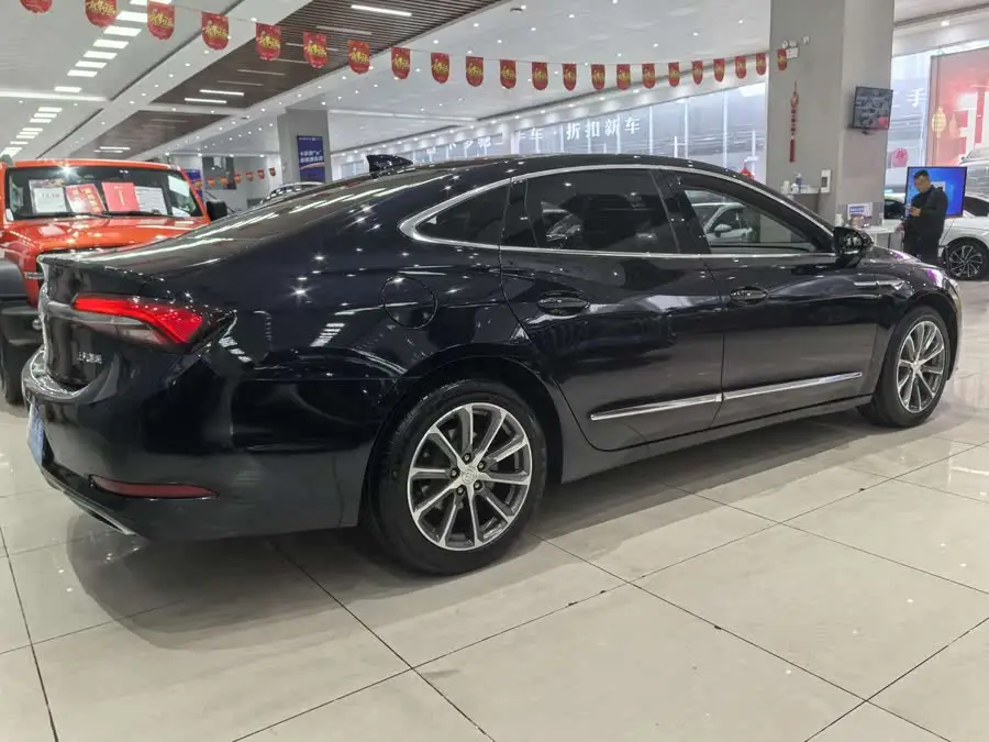 بويك لاكروس 2021 652T فاخرة