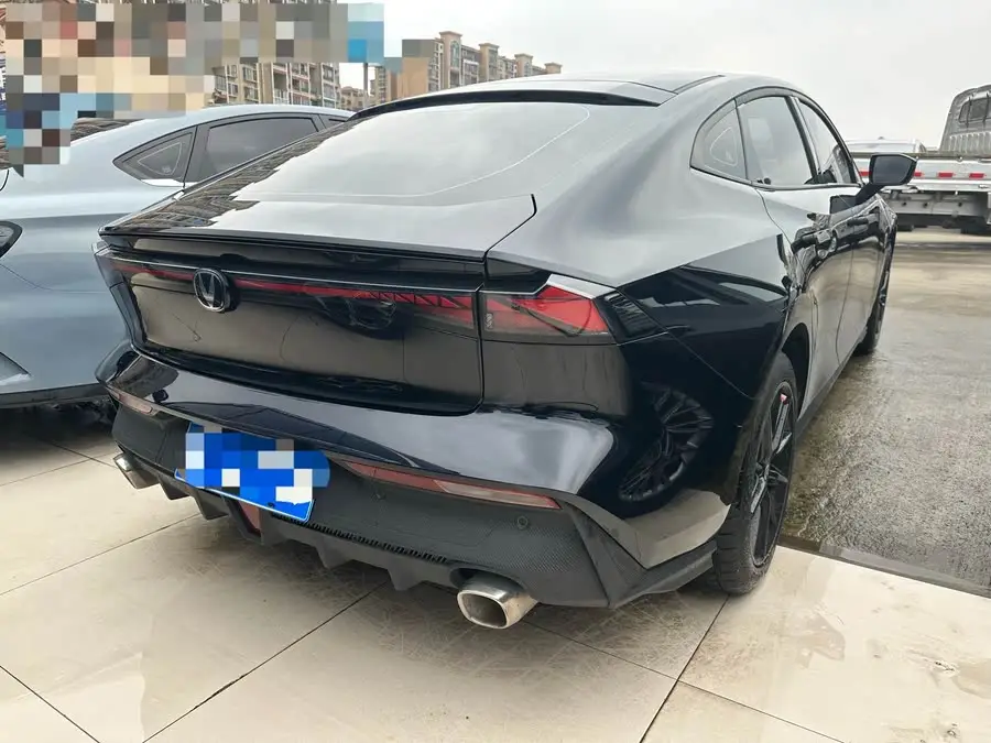 Changan UNI-V 2023 1.5T Sport Edition