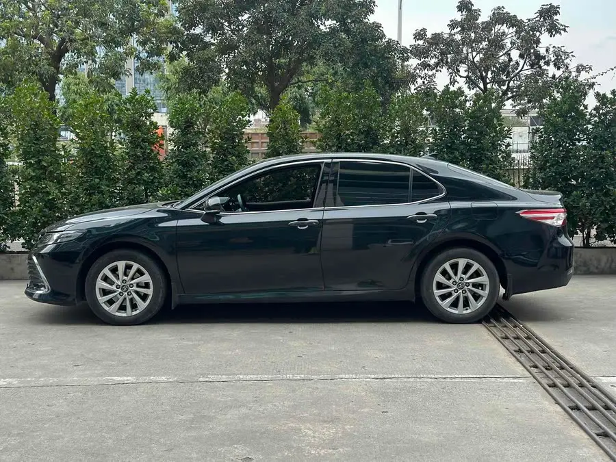Camry 2021 2.0G Luxury Edition