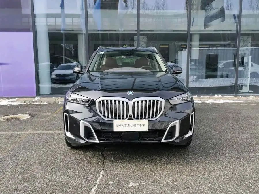 BMW X5 2023 xDrive 30Li Luxury M Sport Package