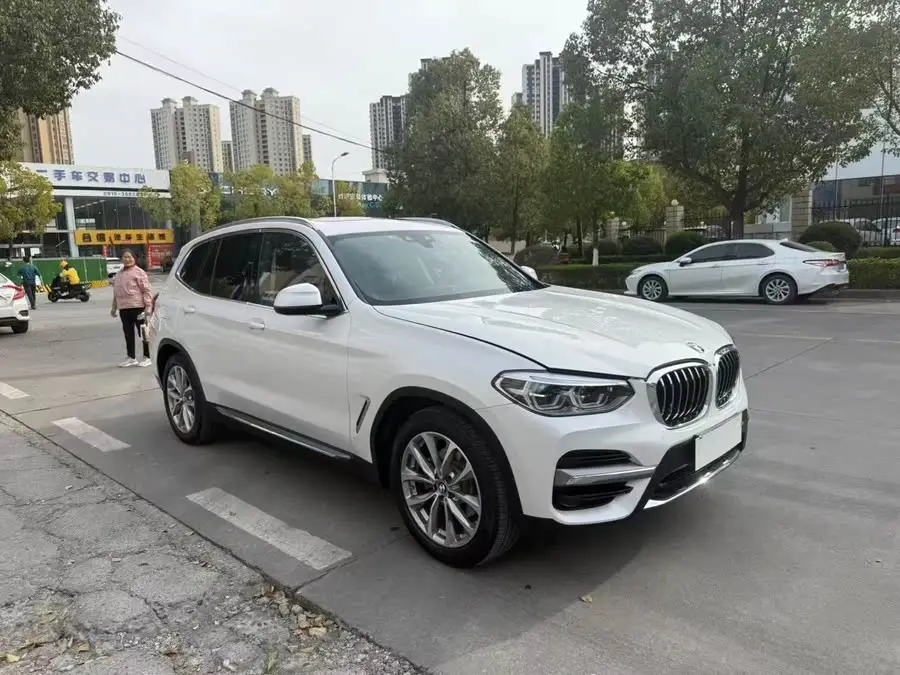 BMW X3 2021 xDrive25i Luxury Package