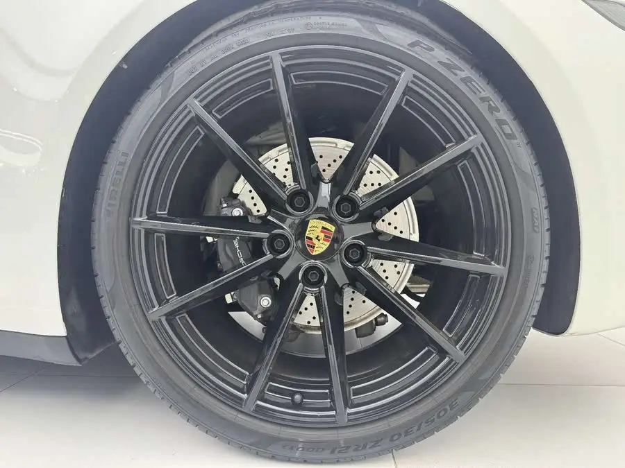 Porsche 911 2023 Carrera 3.0T