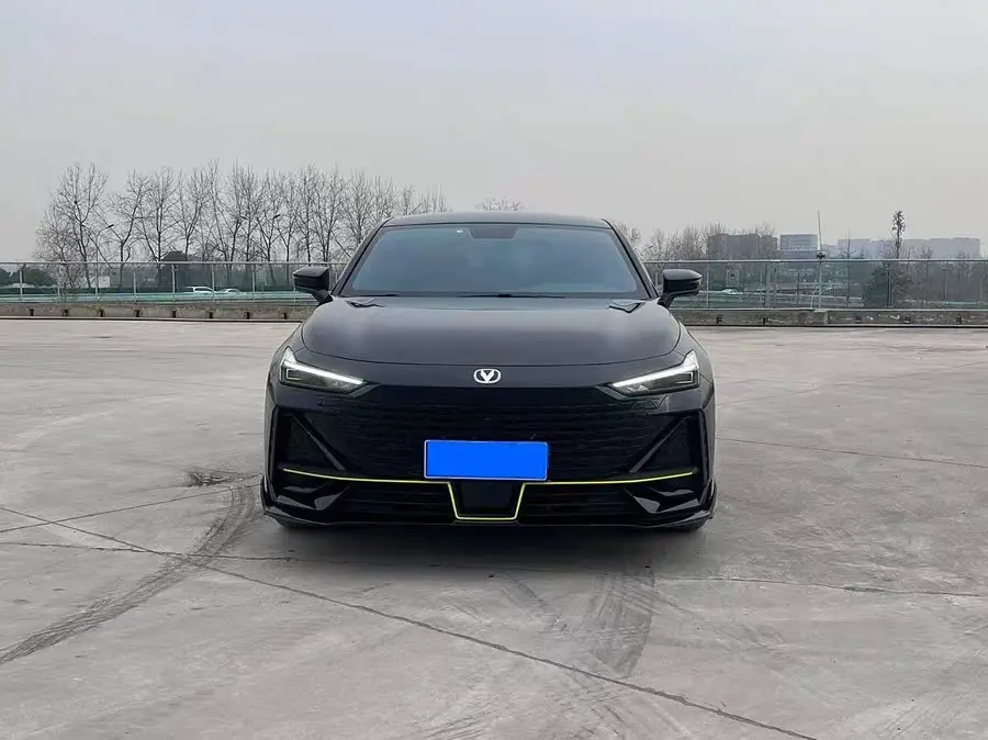 Changan UNI-V 2023 1.5T Sport Edition