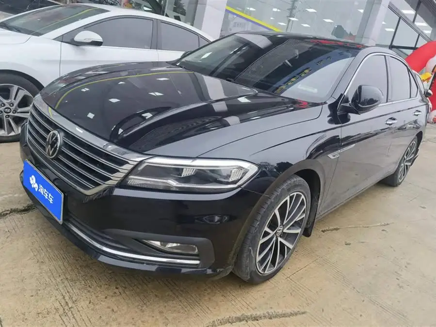 فولكس فاجن لافيدا 2022 280TSI DSG الفاخرة