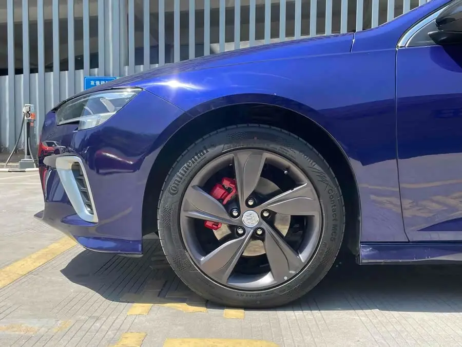 بيوك ريجال 2020 GS 28T النخبة