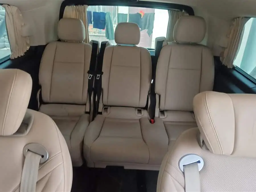 فيتو 2021 2.0T نسخة الأعمال 7 مقاعد