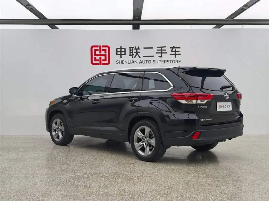 Highlander 2021 2.0T AWD Premium 7-Seater