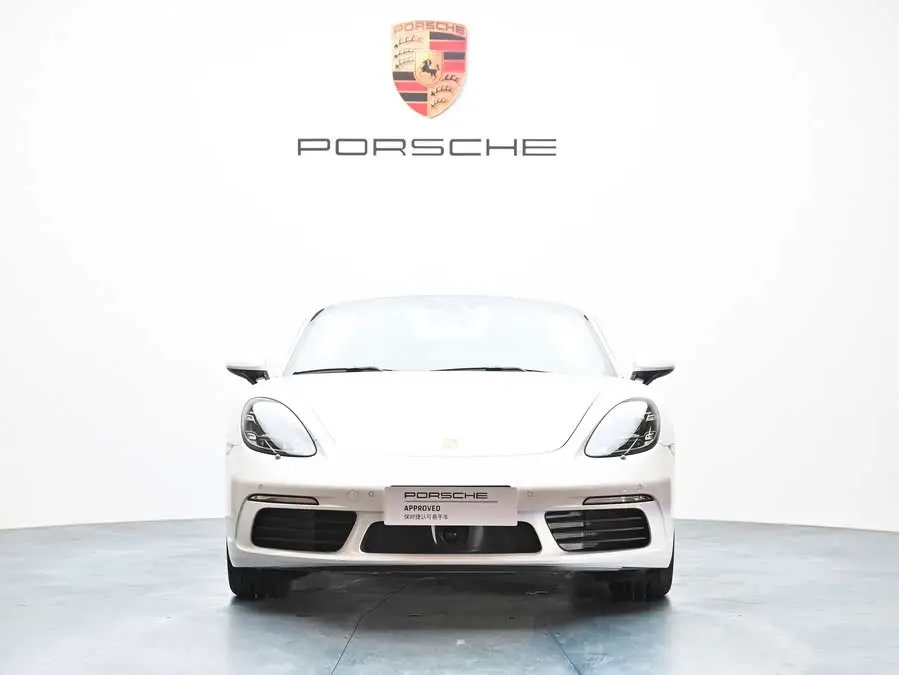 Porsche 718 2022 Model Boxster S 2.5T
