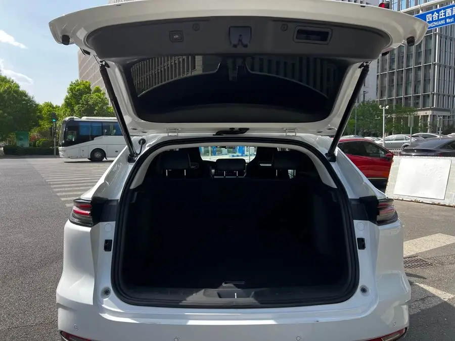 شانجان UNI-K 2021 2.0T البريميوم