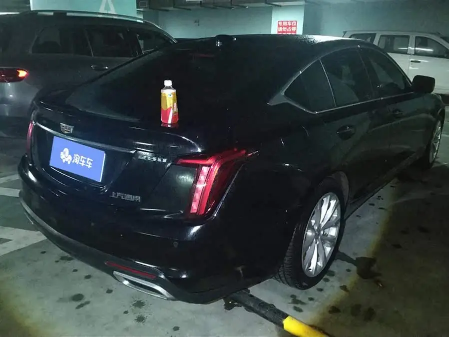 Cadillac CT5 2022 28T Luxury (Standard Edition)