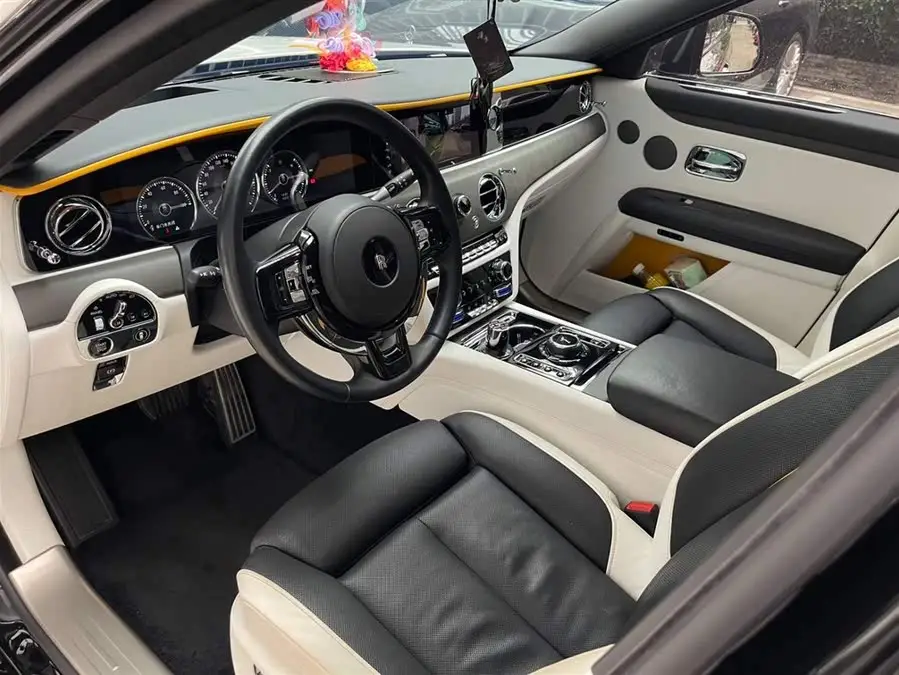 Ghost 2021 6.7T Long Wheelbase Edition