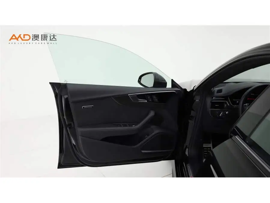 Audi RS 5 2022 Model RS 5 2.9T Sportback Dark Gold Edition